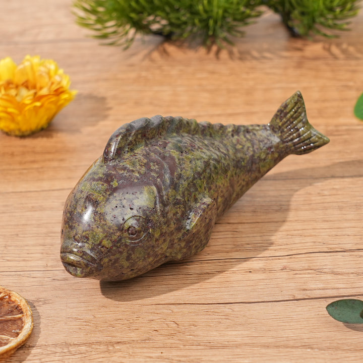 Natural Crystal Carving Chubby Fish