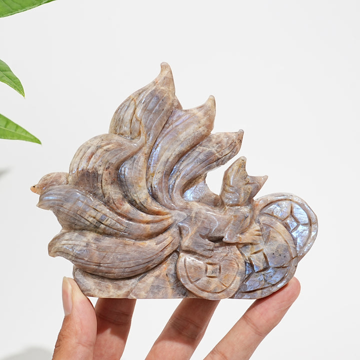 Unique,A Slightly Imperfect Natural Sunstone Moonstone Exquisite Nine-Tailed Fox