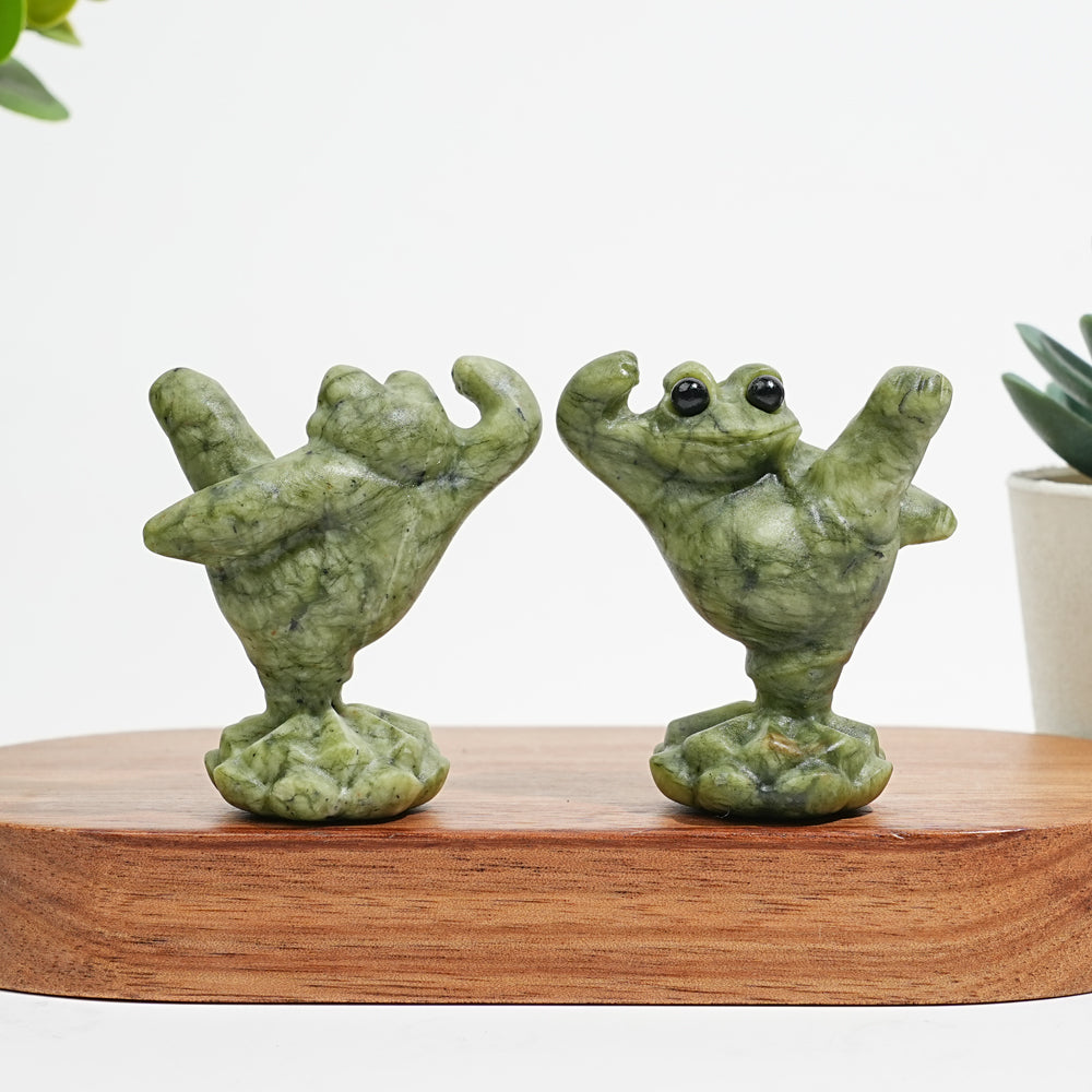 Natural Crystal Carving Serpentine Kung Fu Frog