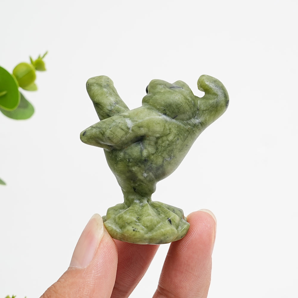 Natural Crystal Carving Serpentine Kung Fu Frog