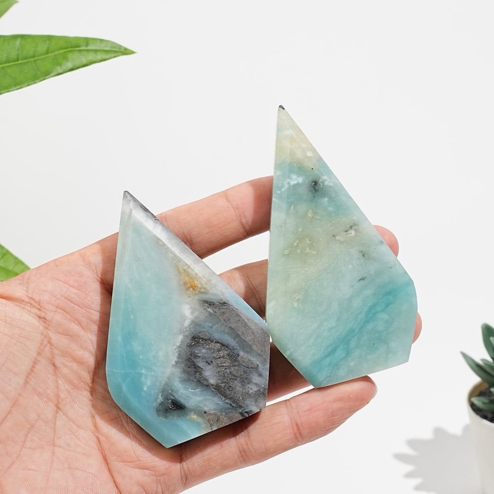 Natural Crystal Blue Quartzite Teardrop