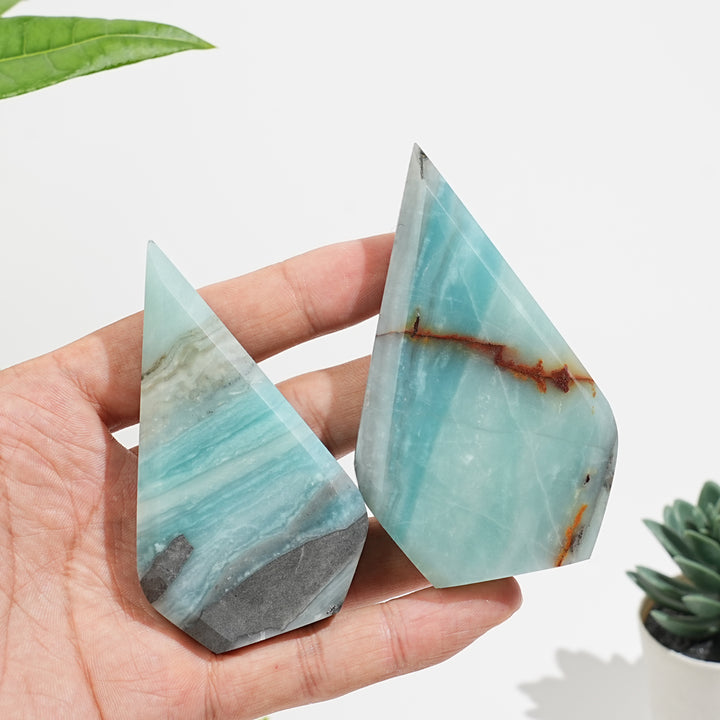 Natural Crystal Blue Quartzite Teardrop