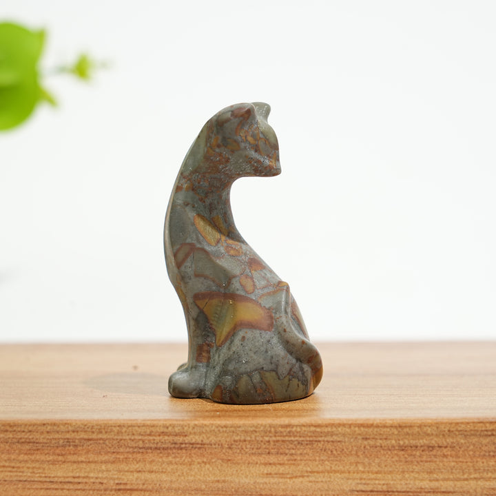 Natural Crystal Carving Looking Back Cat