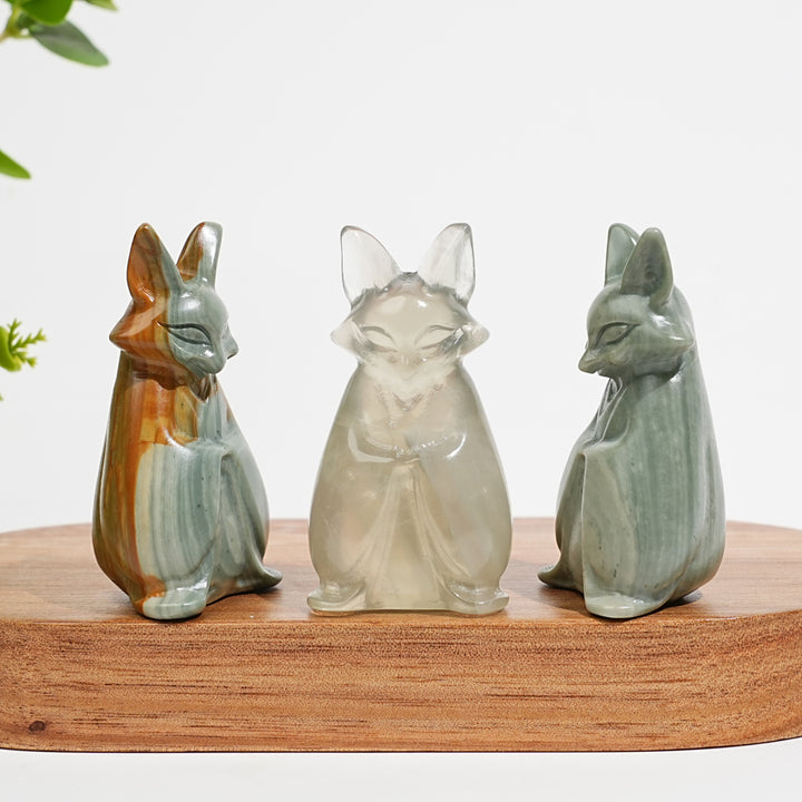 Natural Crystal Carving Cute Fox Spirit