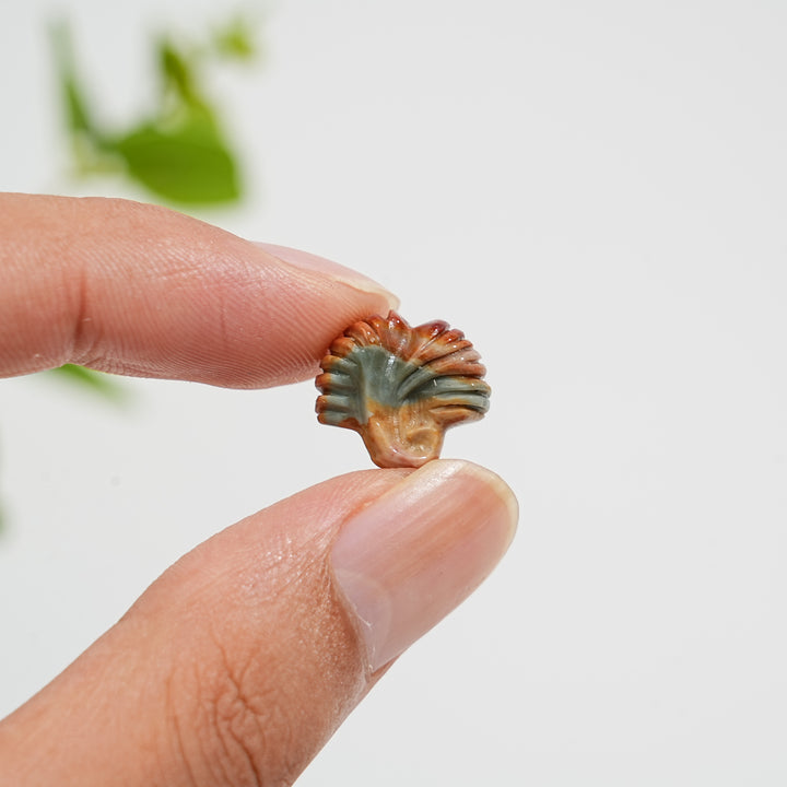 Natural Crystal Carving Mini Alashan Agate Multiple Styles