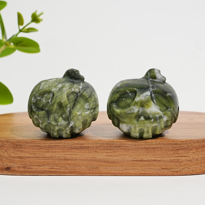 Natural Crystal Carving Poison Apple Skull