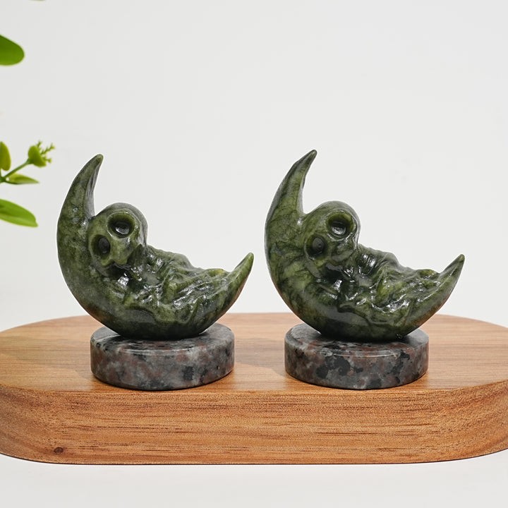 Natural Crystal Carving Moon Skull Human