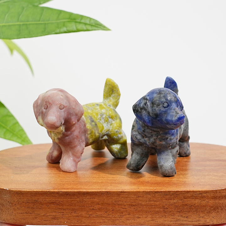 Natural Crystal Golden Retriever Carving