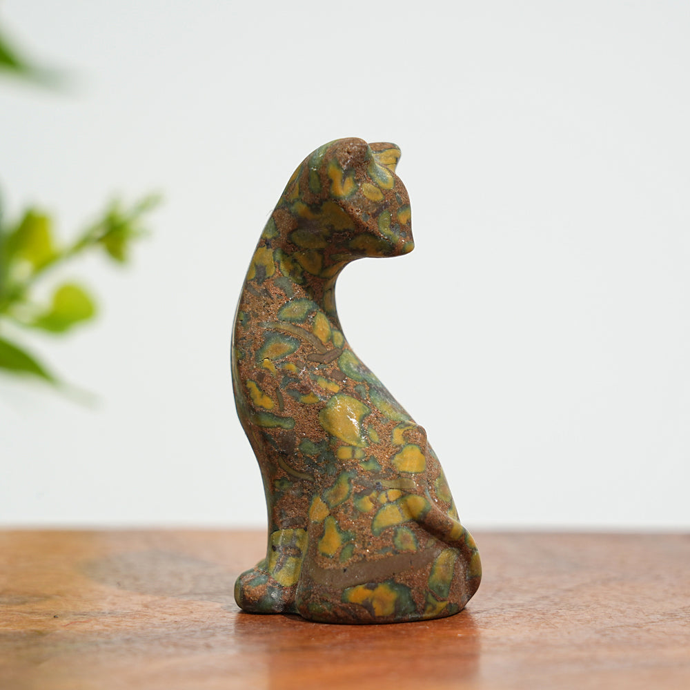 Natural Crystal Carving Looking Back Cat