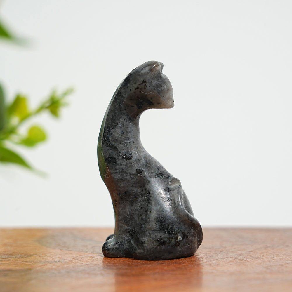 Natural Crystal Carving Looking Back Cat