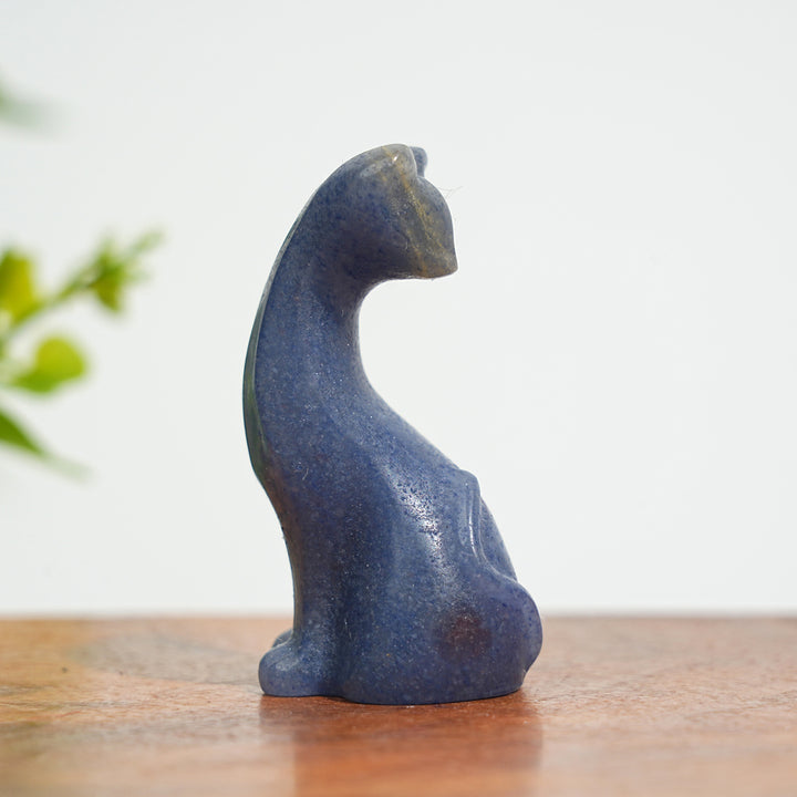 Natural Crystal Carving Looking Back Cat
