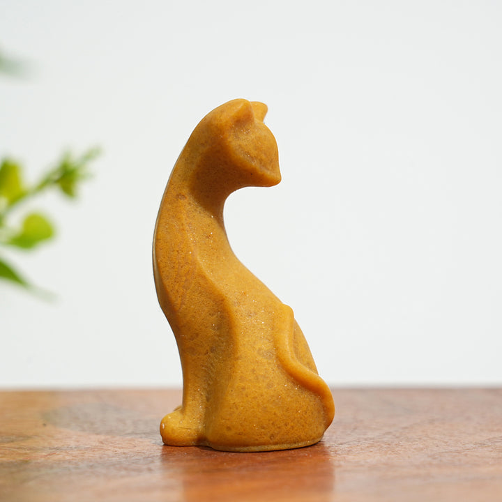 Natural Crystal Carving Looking Back Cat