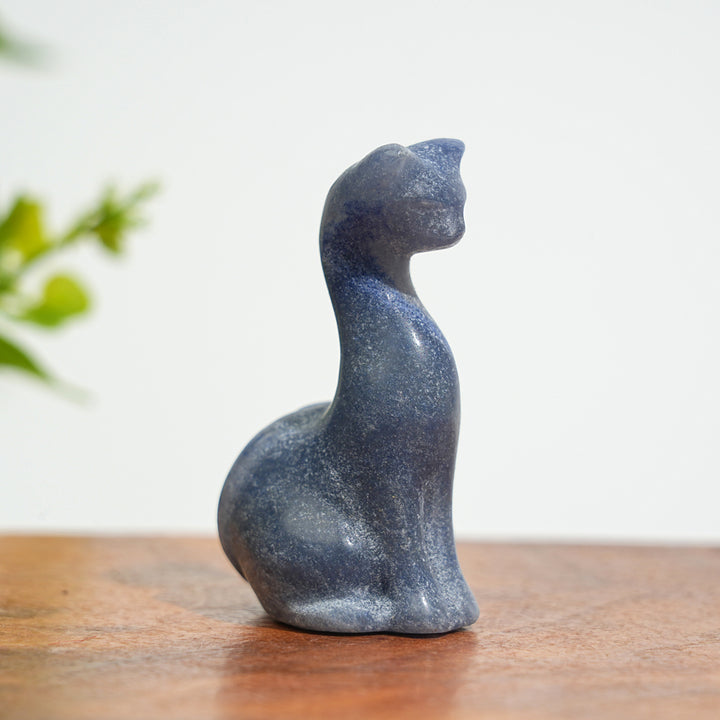 Natural Crystal Carving Slender Cat