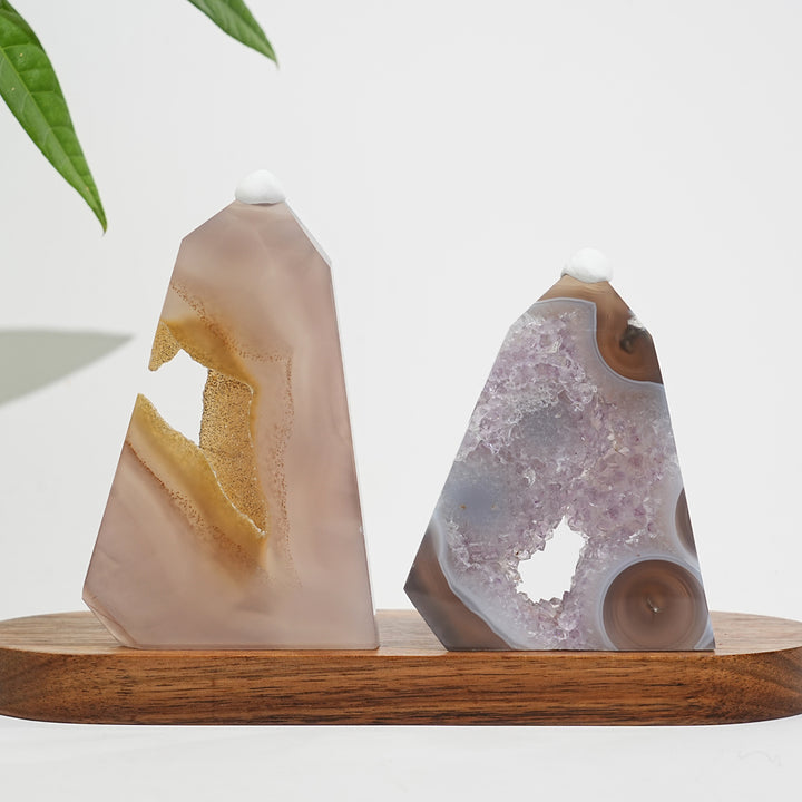 Unique,Natural Crystal Exquisite Agate Geode Point