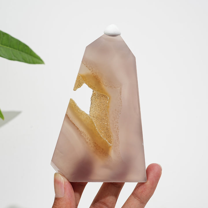 Unique,Natural Crystal Exquisite Agate Geode Point