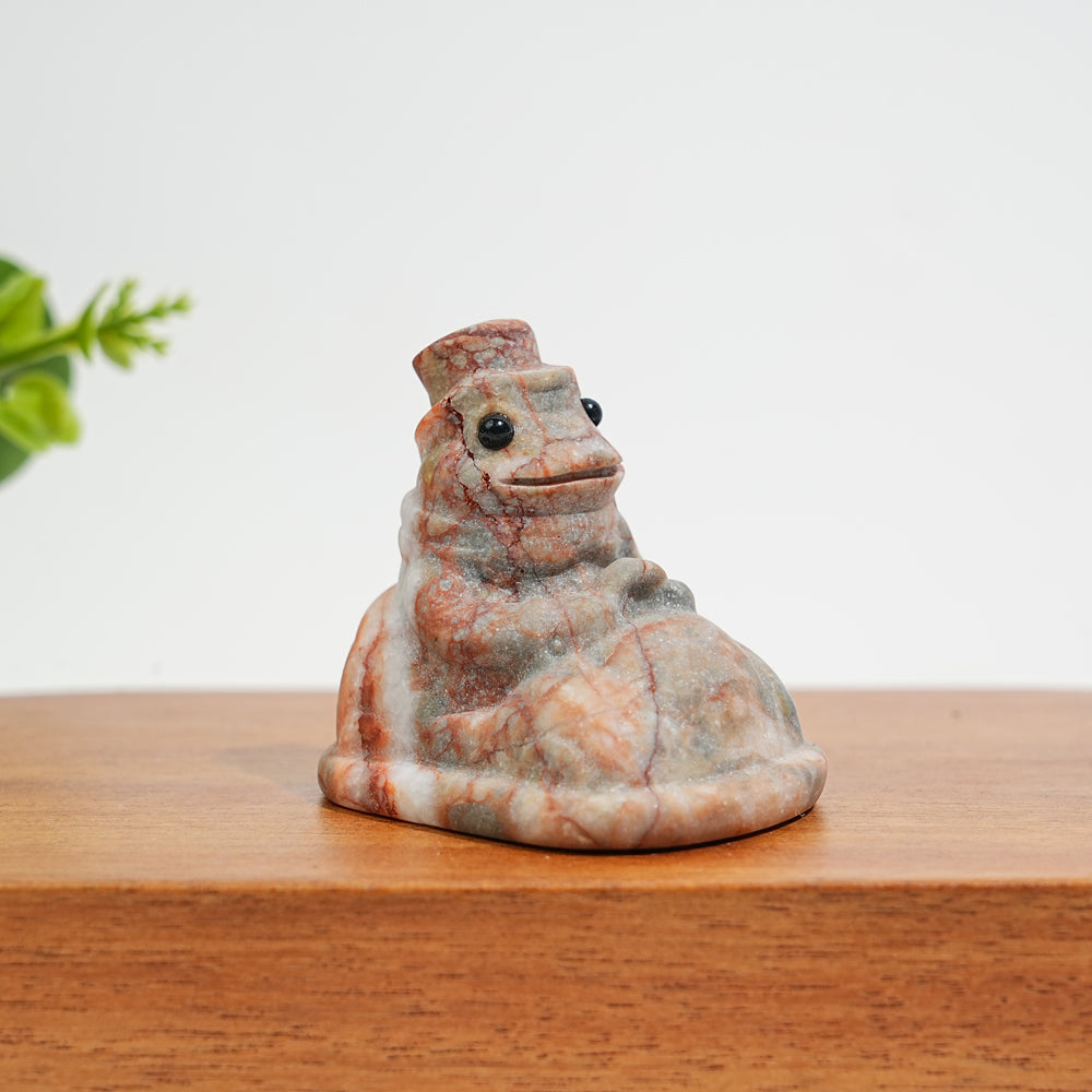 Natural Bumper Car Frog Crystal Carving