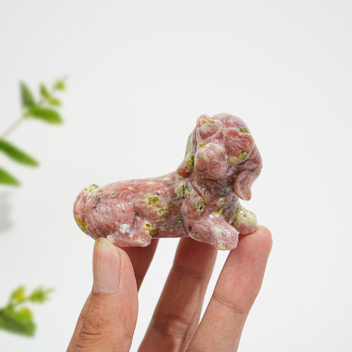 Natural Crystal Heart Eyeglass Puppy Carving