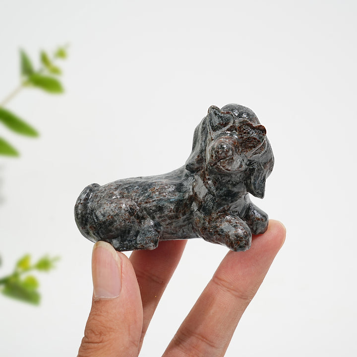 Natural Crystal Heart Eyeglass Puppy Carving