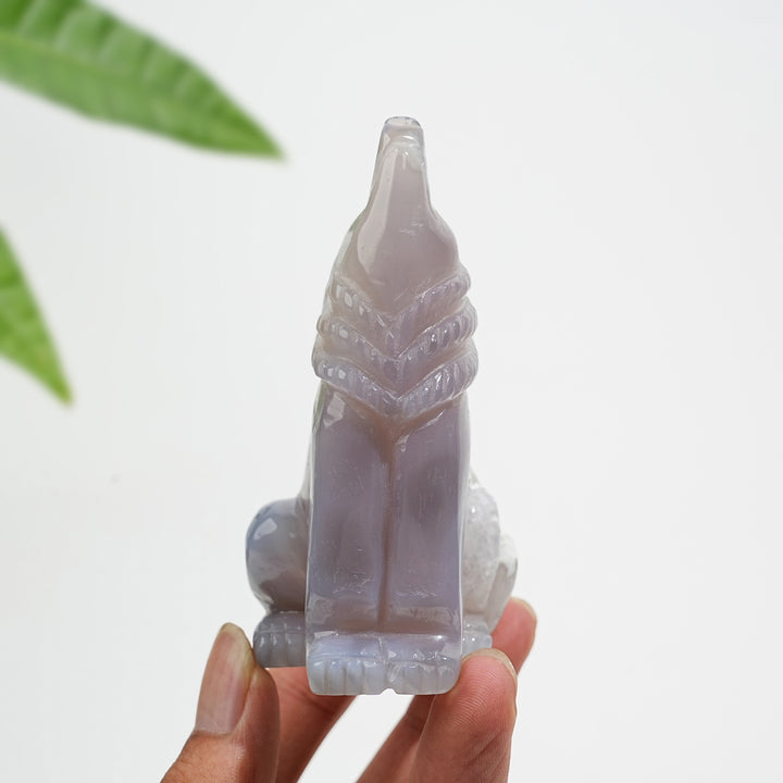 Natural Crystl Agate Geode Howling Wolf Carving