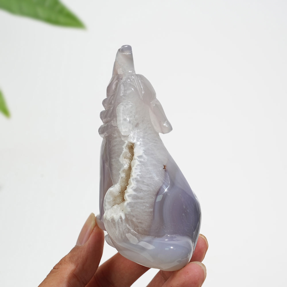 Natural Crystl Agate Geode Howling Wolf Carving