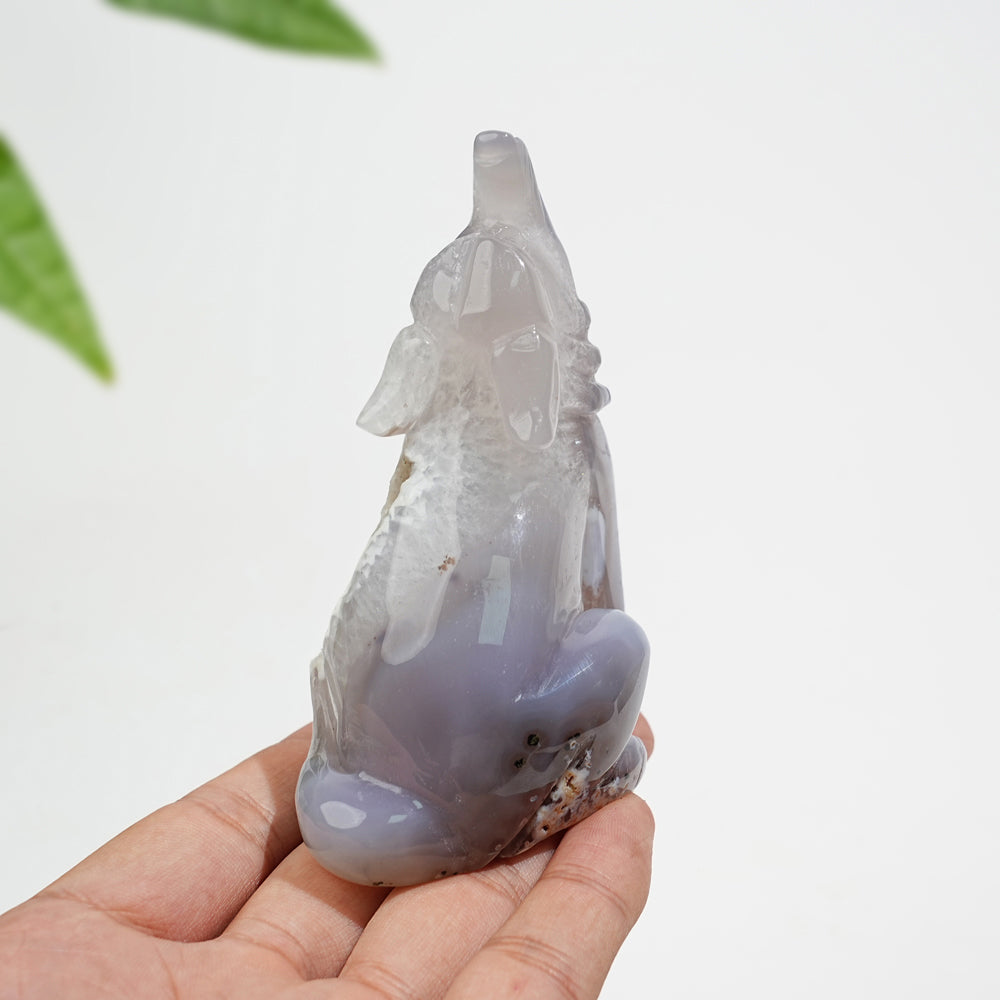 Natural Crystl Agate Geode Howling Wolf Carving