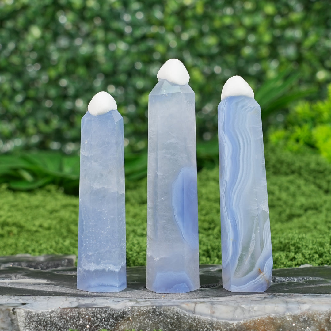 Unique,Natural Top Blue Agate Point