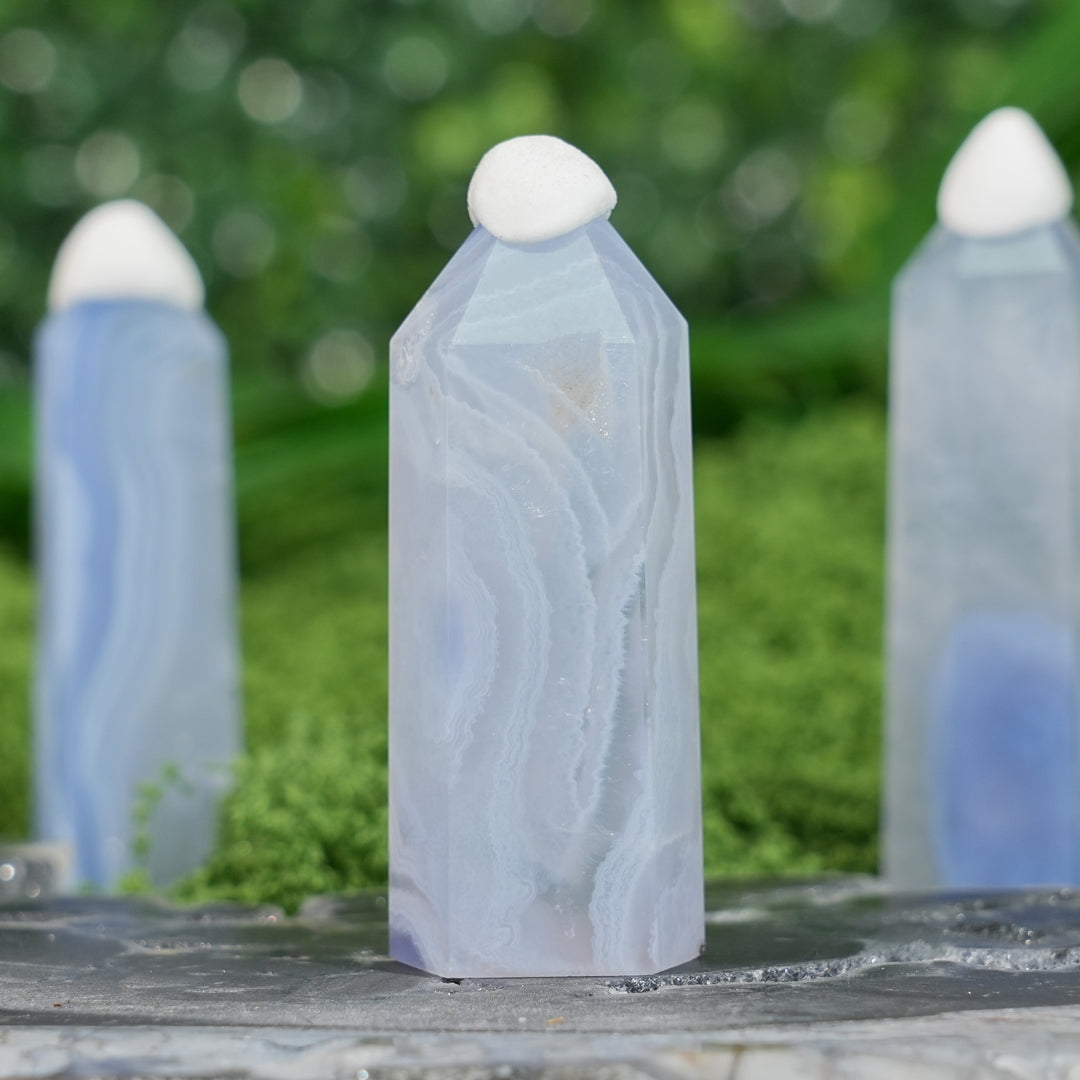 Unique,Natural Top Blue Agate Point