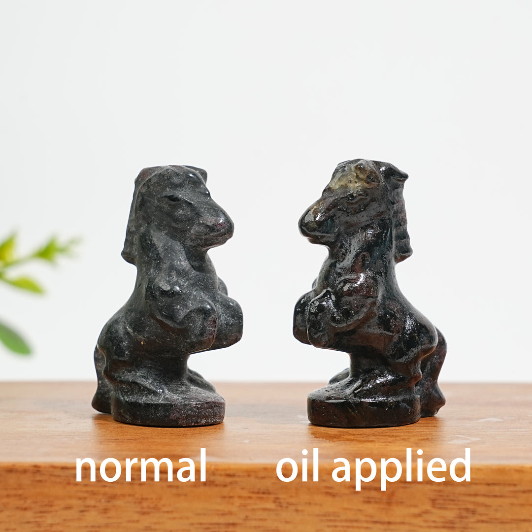 Natural Crystal Carving Mini Horse