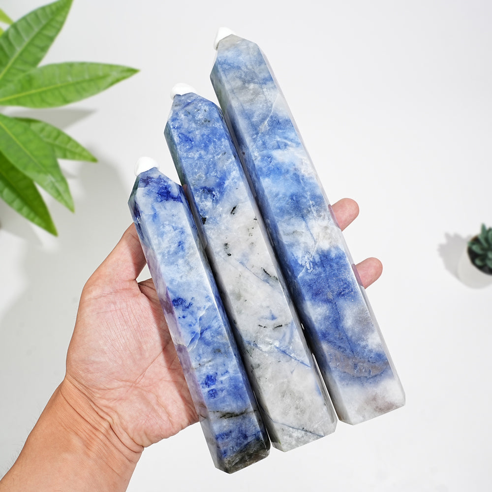 Unique,Natural Crystal Blue And White Porcelain Sodalite Point