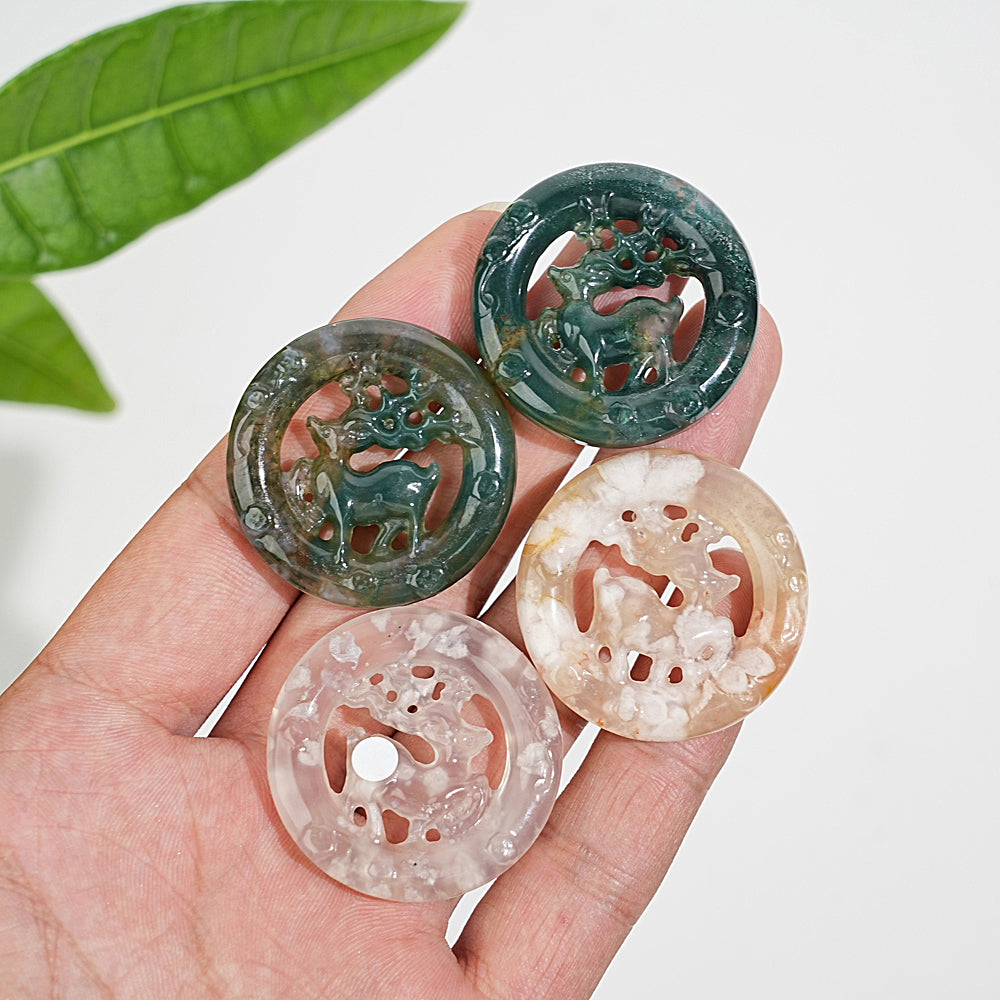 Natural Crystal Hollow Cut Deer Circle