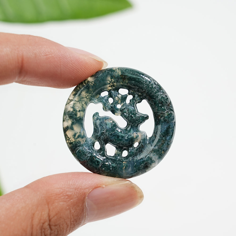Natural Crystal Hollow Cut Deer Circle