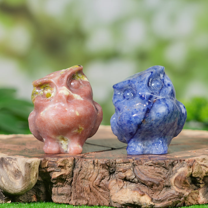 Natural Crystal Carving Owl