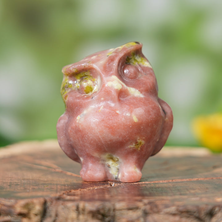 Natural Crystal Carving Owl