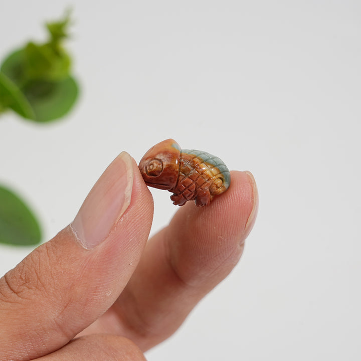 Natural Crystal Alashan Agate Chameleon Carving