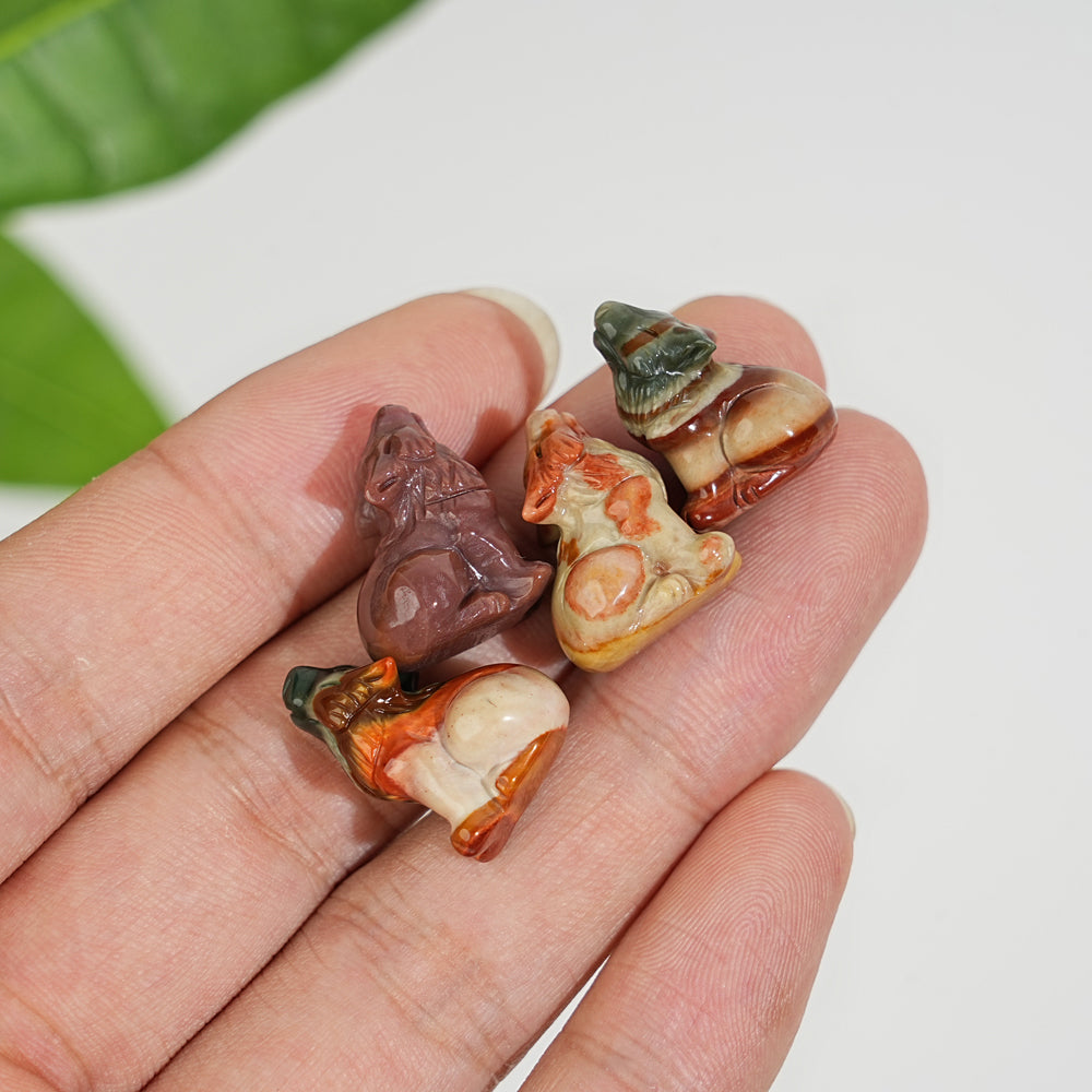 Natural Crystal Alashan Agate Wolf Carving