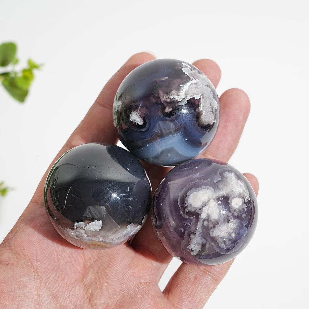 Natural Crystal Exquisite Black Flower Agate Sphere