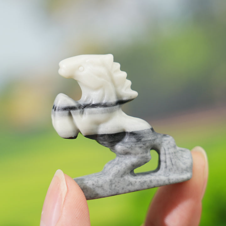 Natural Crystal Carving Horse