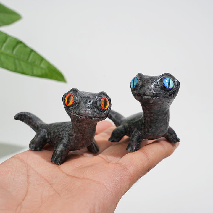 Tallado de Lagarto de Ojos Grandes de Cristal Natural