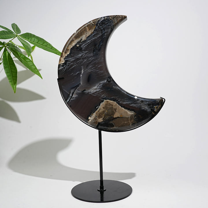 Unique,A Slightly Imperfect Natural Crystal Volcanic Agate Moon