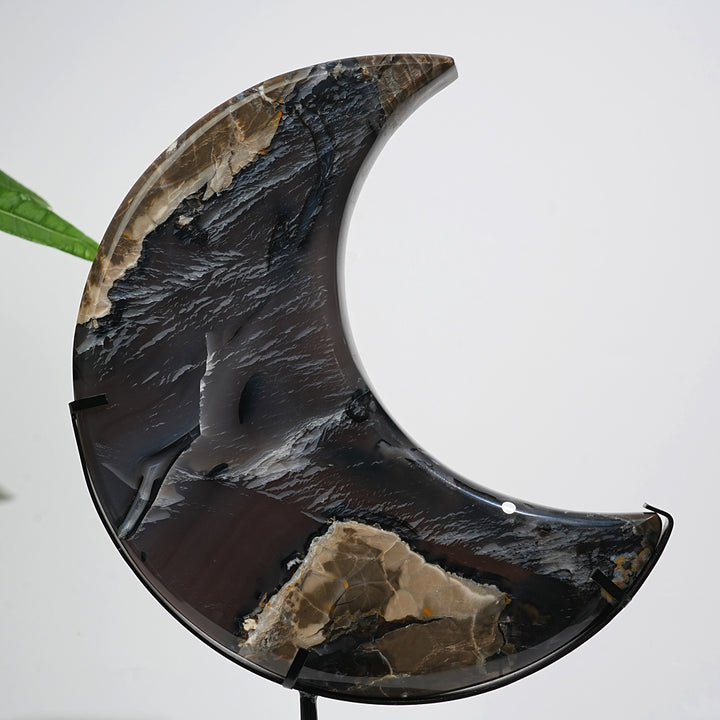 Unique,A Slightly Imperfect Natural Crystal Volcanic Agate Moon