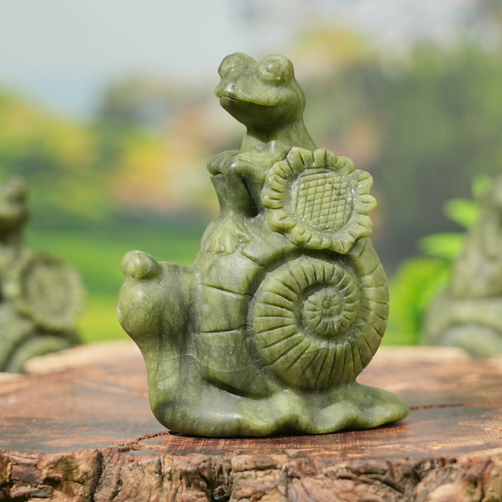 Natural Carving Frog and Snail Flower