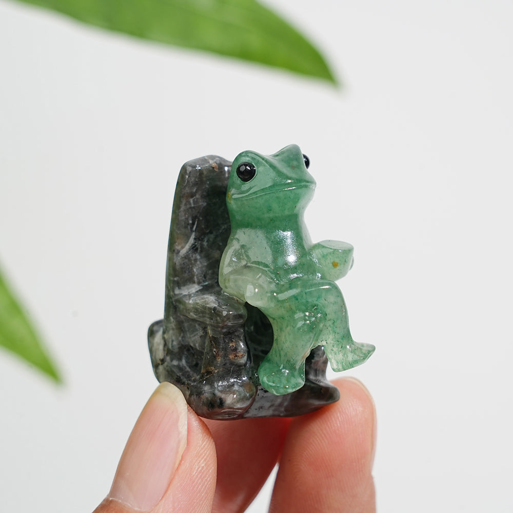 Natural Crystal Relaxing Frog On Lounge Chair Carving