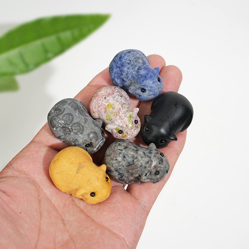 Natural Crystal Carving Shake Guinea Pig