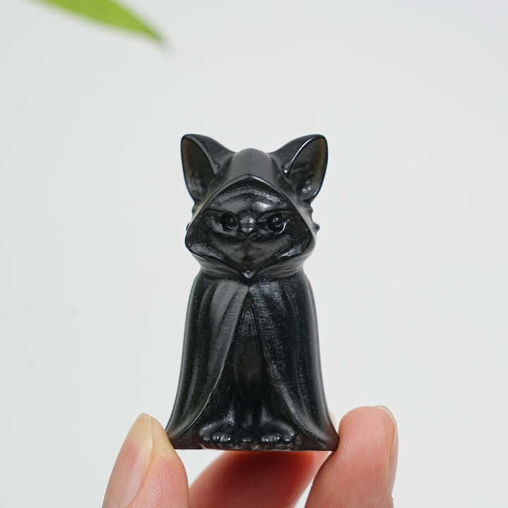 Escultura de Gato Encapuchado de Cristal Natural