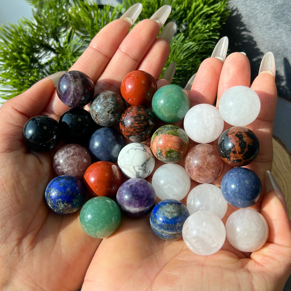 Mini Crystal Objects 20mm Crystal Mini Sphere β KiKi Crystal