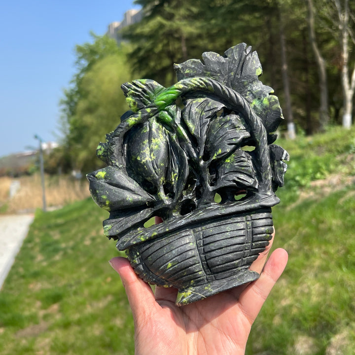 Unique,Natural Crystal Carving Serpentine Flower