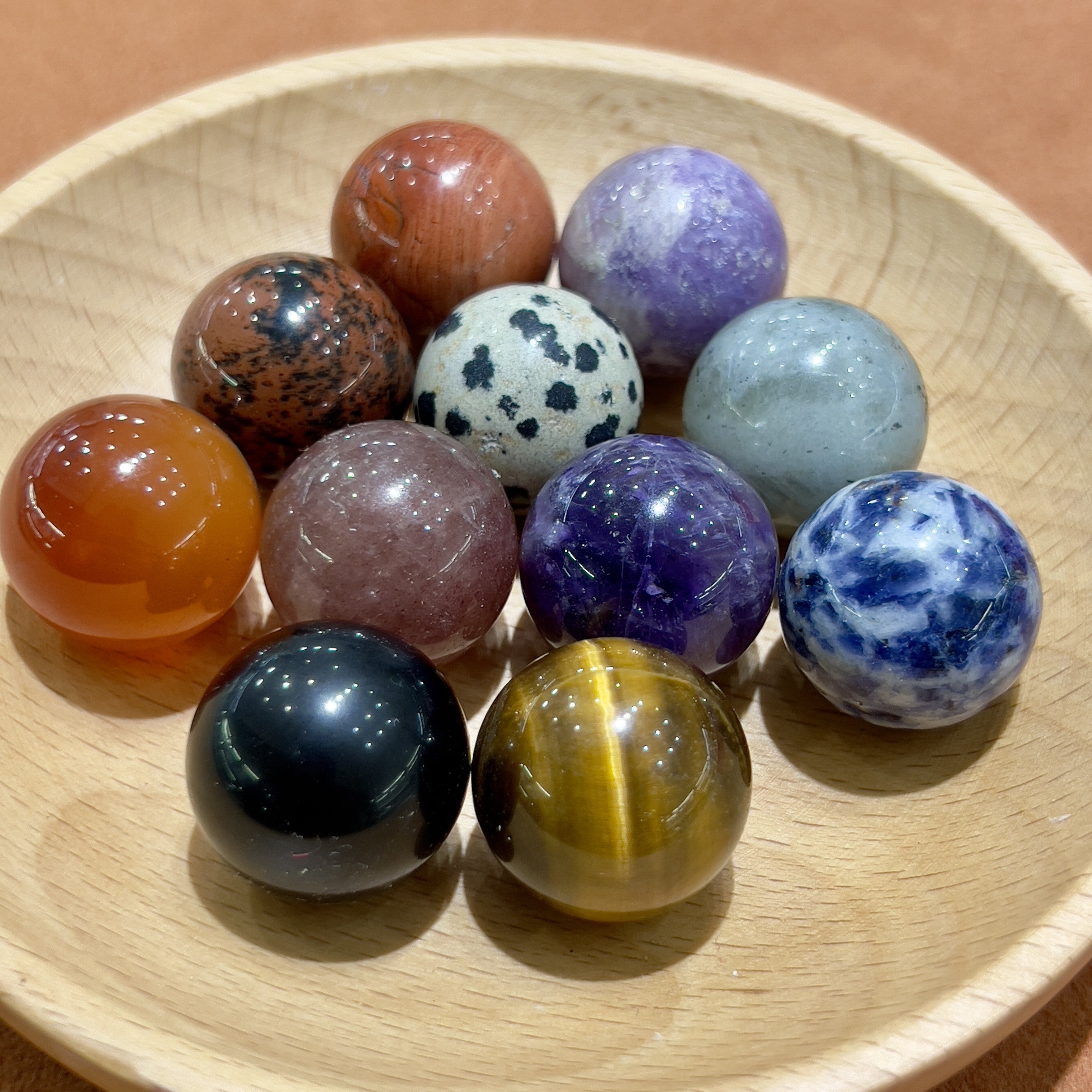 Spheres – KiKi Crystal