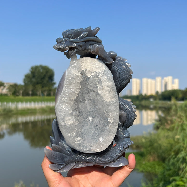 Agate Geode Dragon