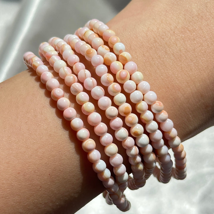 Queen Conch Shell Triple Wrap 3.9mm