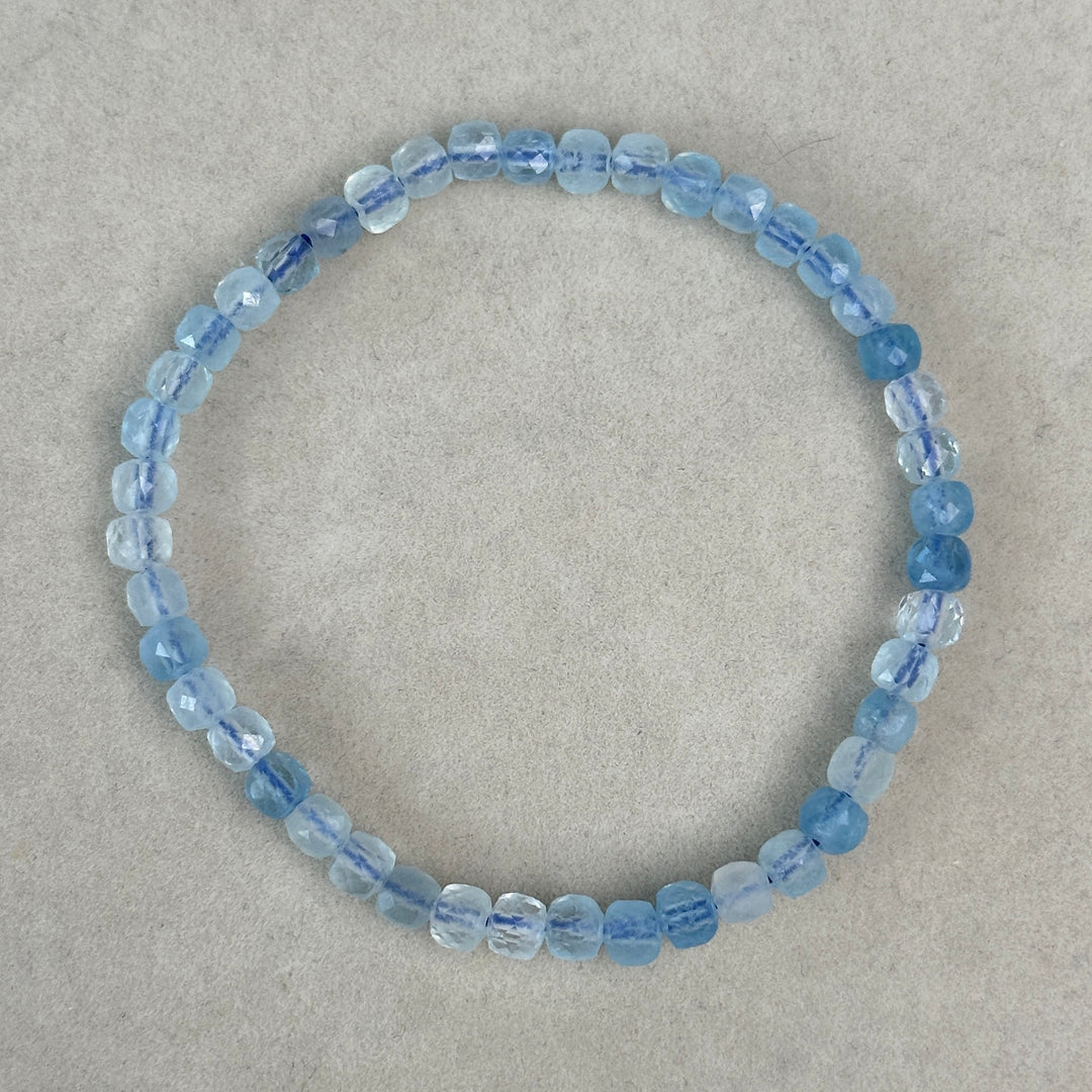 Aquamarine Small Faceted Beads Bracelet 3.8-4.1mm